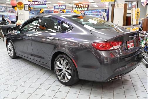2015 Chrysler 200 S
