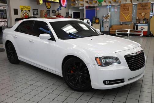 White 2014 Chrysler 300 S