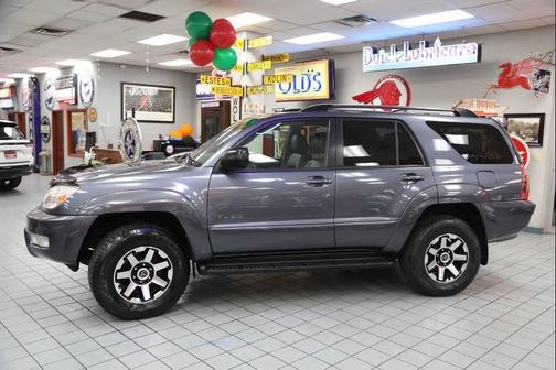 2004 Toyota 4Runner SR5