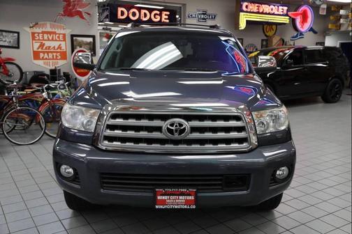 2010 Toyota Sequoia Platinum
