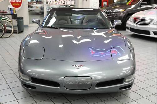 2003 Chevrolet Corvette Base