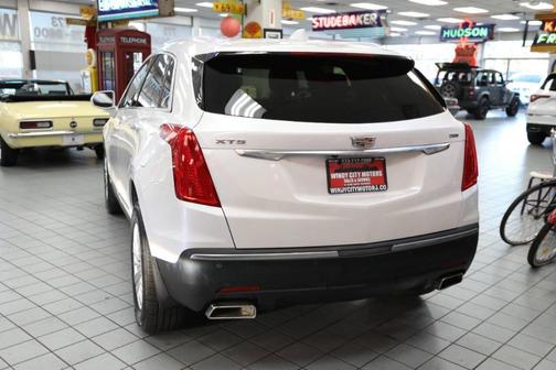 2018 Cadillac XT5 Base