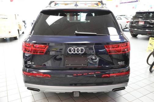 Ink Blue Metallic 2017 Audi Q7 3.0T Prestige