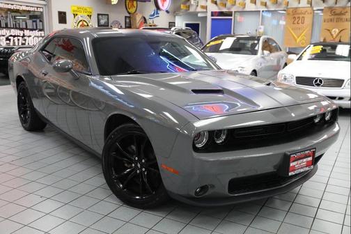 2018 Dodge Challenger SXT