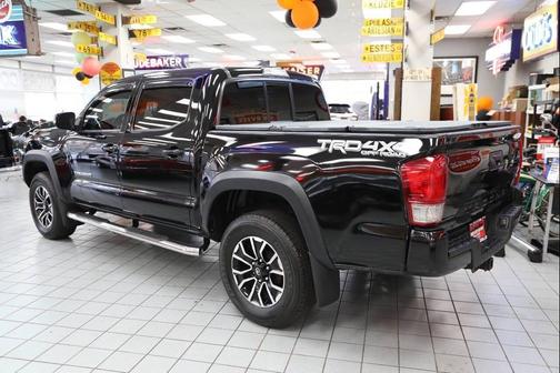2016 Toyota Tacoma TRD Sport