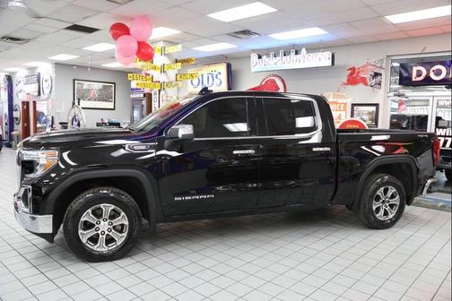2020 GMC Sierra 1500 SLT