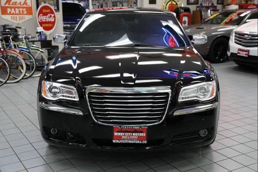 2012 Chrysler 300 Limited