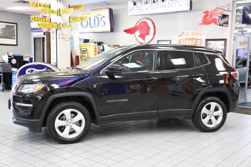 Black 2021 Jeep Compass Latitude
