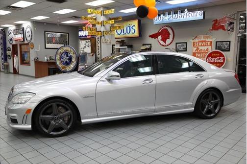 2010 Mercedes-Benz S-Class S 63 AMG 4dr Sedan