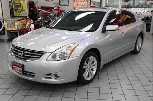 2010 Nissan Altima 3.5 SR