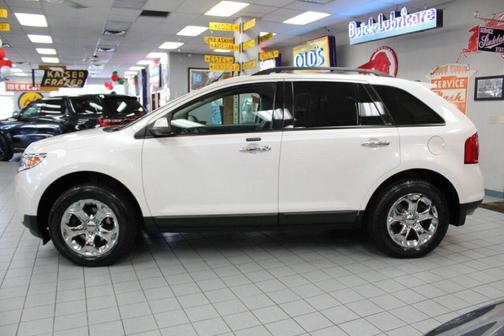 White 2011 Ford Edge SEL