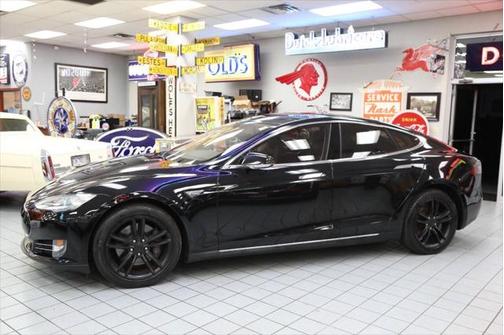 2014 Tesla Model S 85