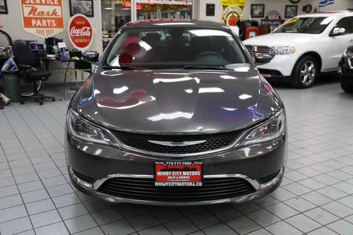 2016 Chrysler 200 Limited
