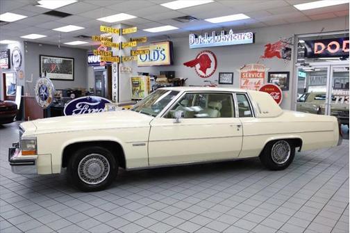 1983 Cadillac DeVille Base