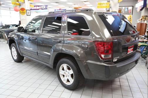 2006 Jeep Grand Cherokee Laredo