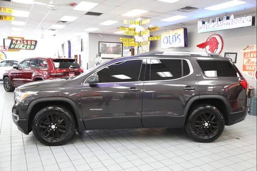 2017 GMC Acadia SLT-1