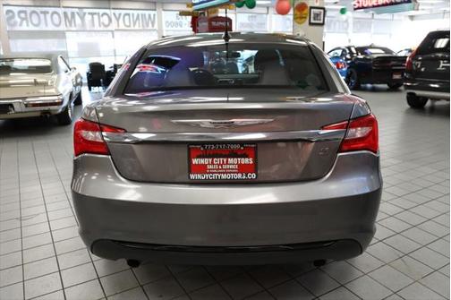 2012 Chrysler 200 Touring