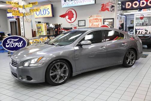 Gun Metallic 2014 Nissan Maxima SV