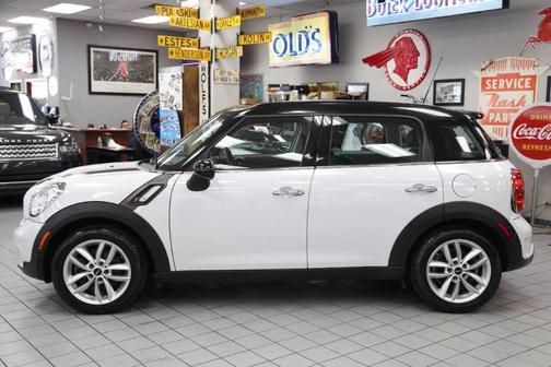 2012 MINI Cooper S Countryman Base