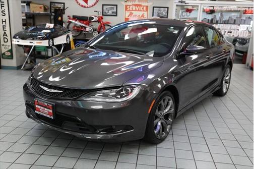 2015 Chrysler 200 S