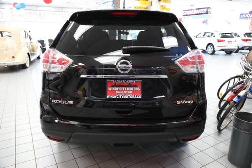 Magnetic Black 2016 Nissan Rogue SV