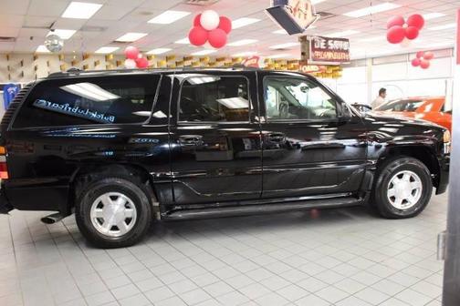 2004 GMC Yukon XL Denali