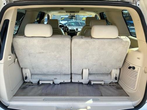 2007 Cadillac Escalade Base
