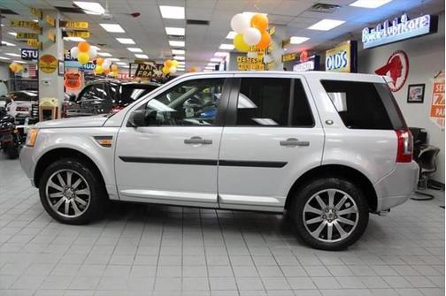 2008 Land Rover LR2 W/TEC TECHNOLOGY PACKAGE