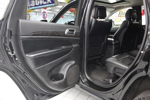 2012 Jeep Grand Cherokee Laredo for sale in Chicago, IL - image 14