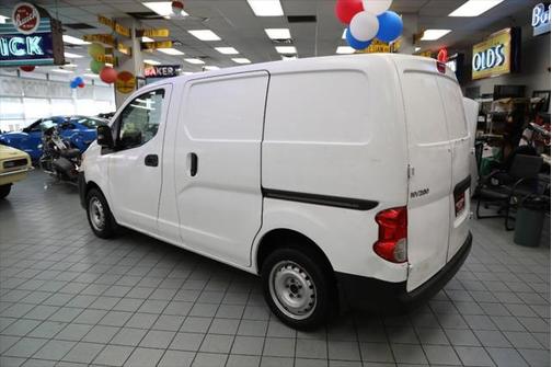 2015 Nissan NV200 S