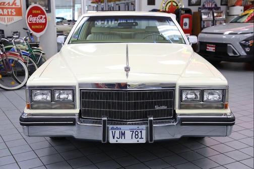 1983 Cadillac DeVille 