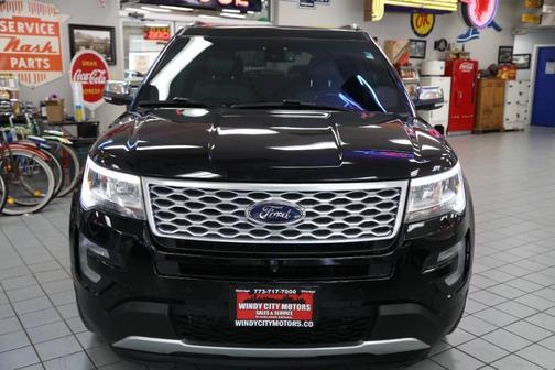 Black 2017 Ford Explorer Platinum