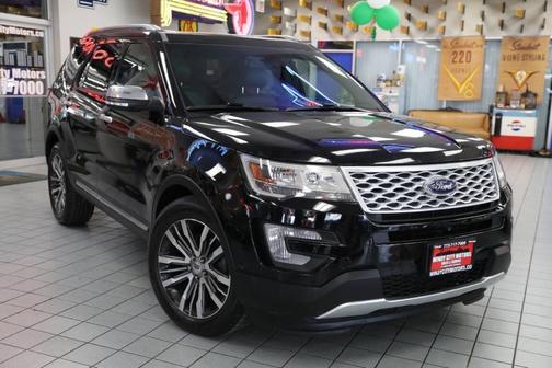 Black 2017 Ford Explorer Platinum