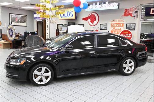 2014 Volkswagen Passat 1.8T S