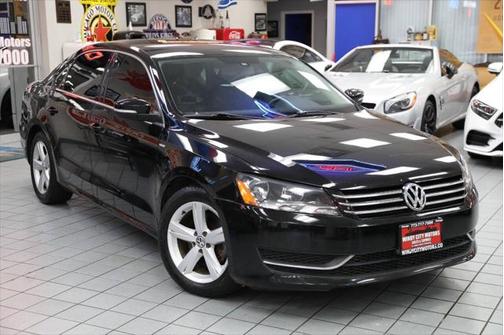 2014 Volkswagen Passat 1.8T S