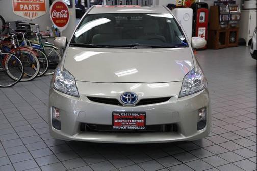 2010 Toyota Prius III