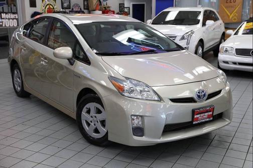 2010 Toyota Prius III