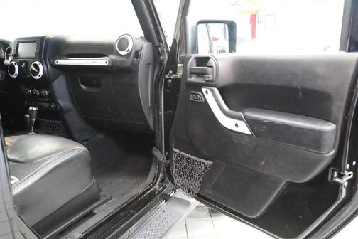 2015 Jeep Wrangler Sahara for sale in Chicago, IL - image 16