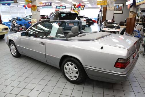 1995 Mercedes-Benz E-Class E 320