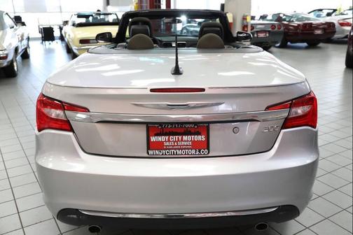 2011 Chrysler 200 Touring