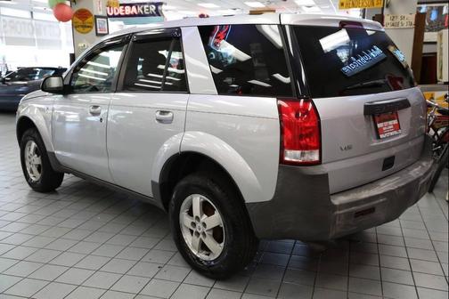 2005 Saturn Vue Base