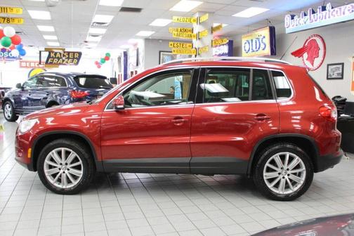 2010 Volkswagen Tiguan Wolfsburg Edition