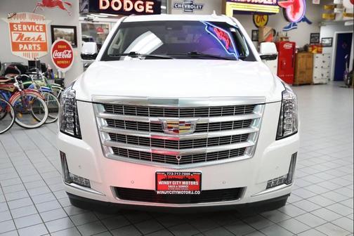 2020 Cadillac Escalade ESV Premium Luxury