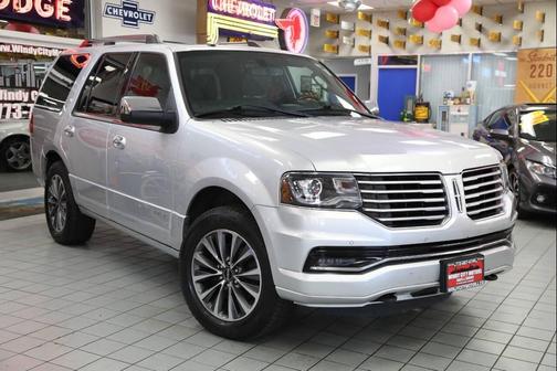 2015 Lincoln Navigator Base