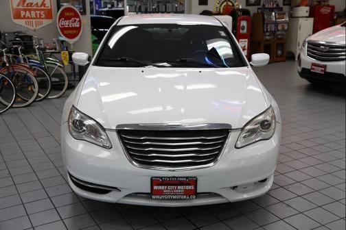 2011 Chrysler 200 Touring