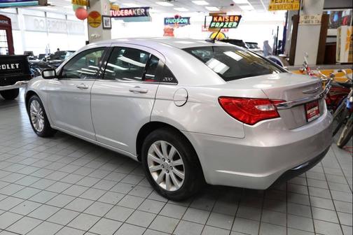 2012 Chrysler 200 LX