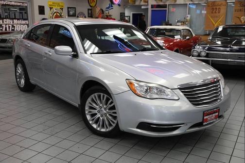 2012 Chrysler 200 LX
