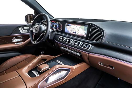 2026 Mercedes-Benz GLS 450 4MATIC