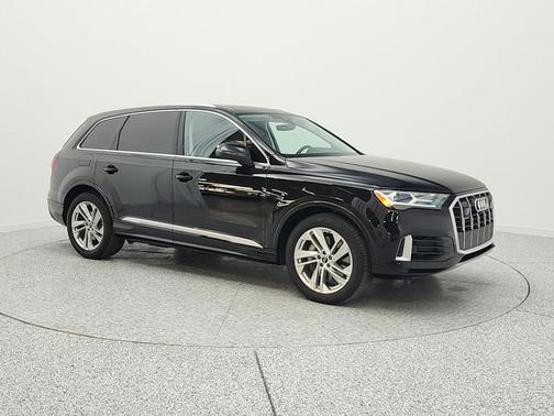 2023 Audi Q7 55 Prestige