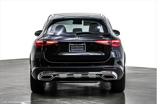 2025 Mercedes-Benz GLC 350e Base